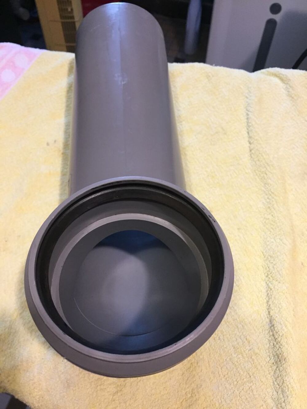 Pipe orientable pour b&acirc;ti support Bricolage