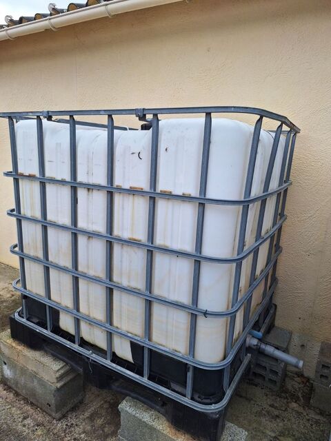 Cuve  eau de 1000 Litres 60 Angrie (49)