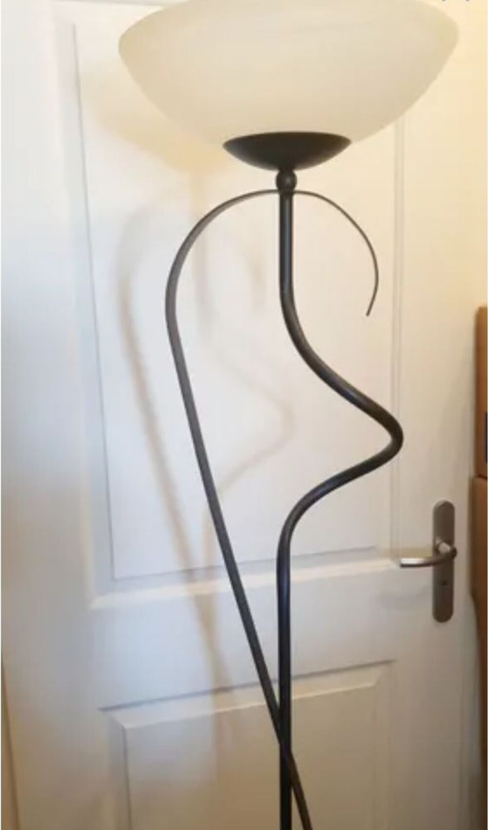 Lampadaire halog&egrave;ne Décoration