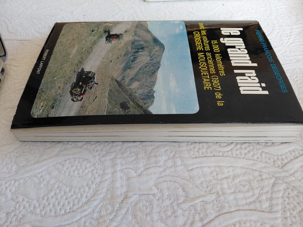 Le grand raid (Degeorges) Livres et BD