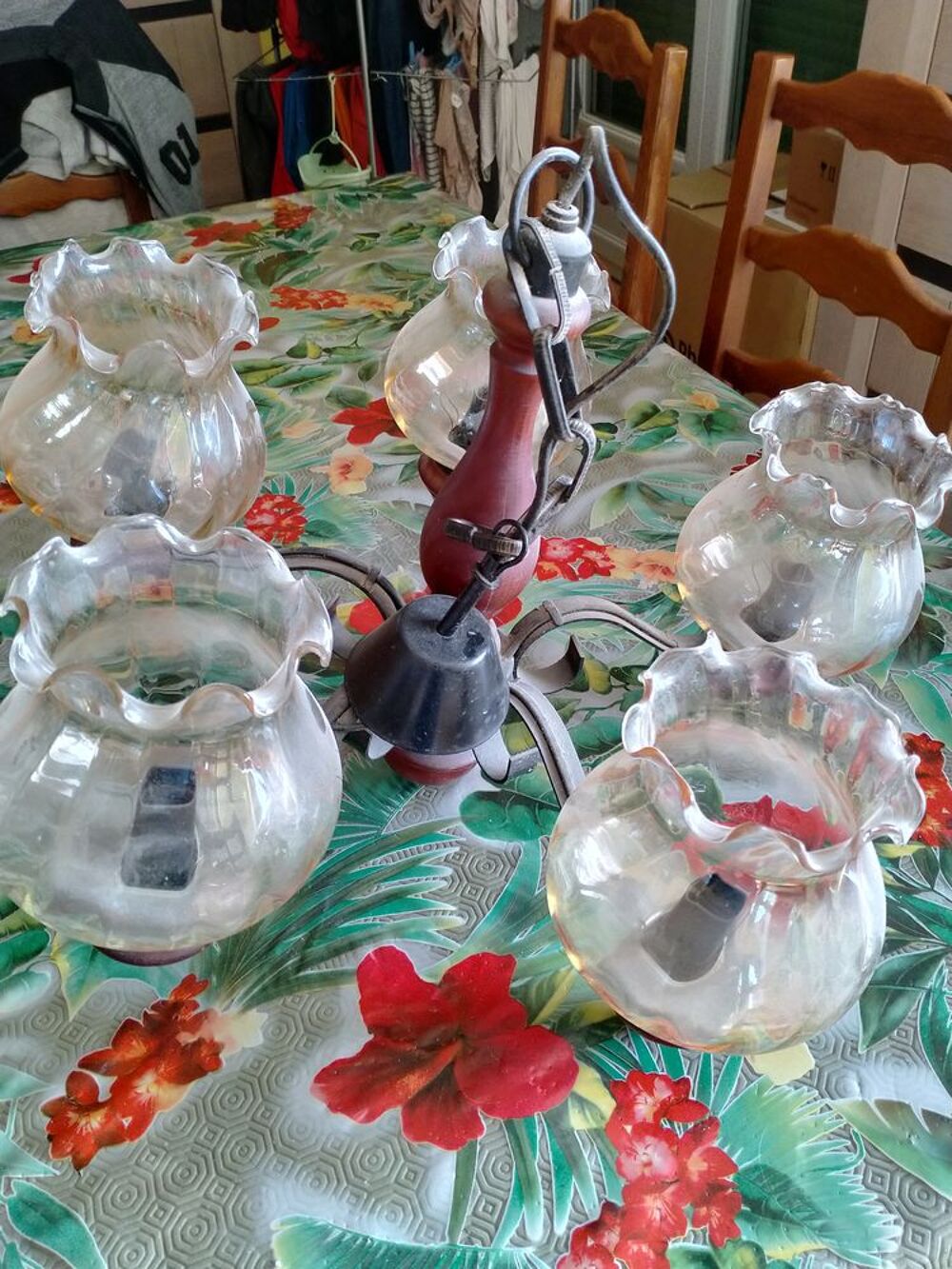 Lustre bois et fer 5 lampes Décoration