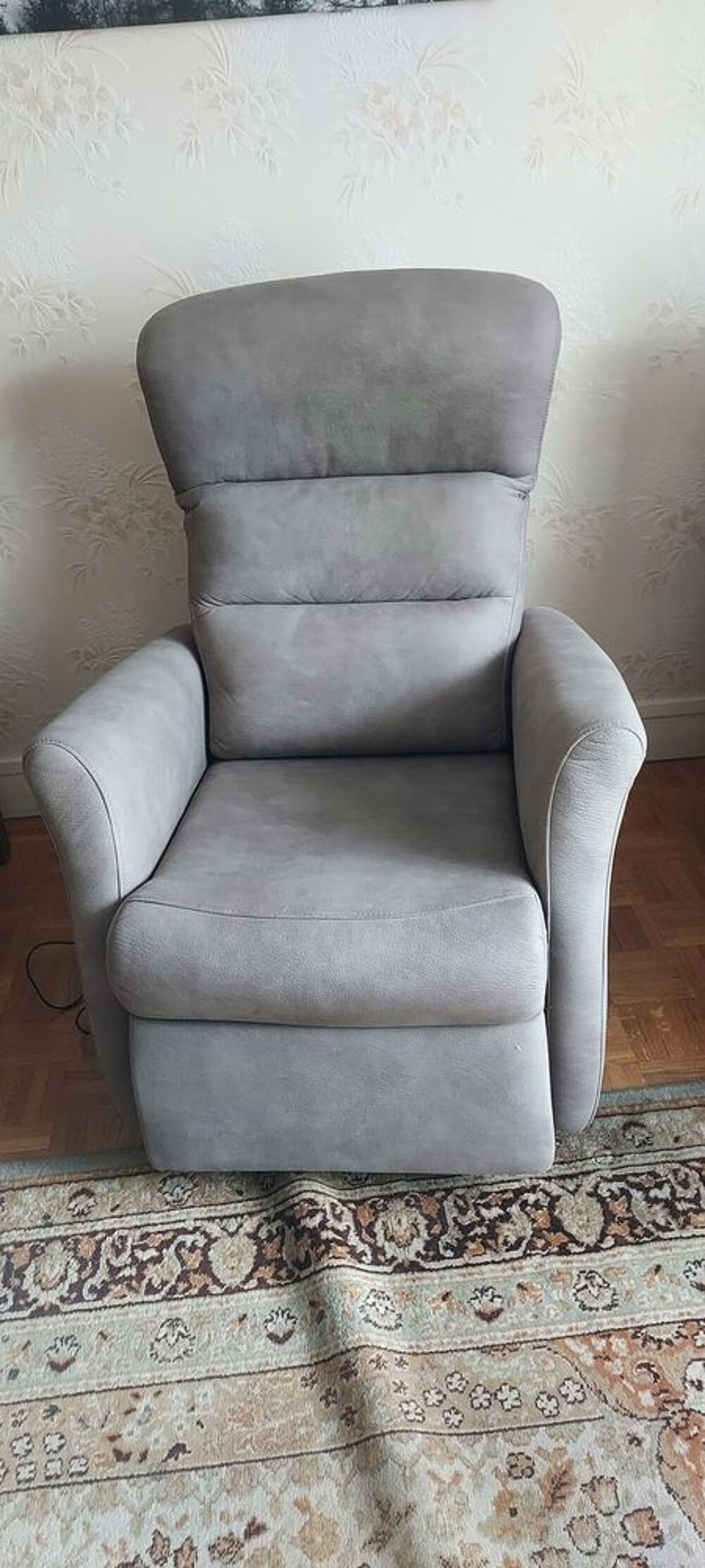Fauteuil &eacute;lectrique relaxant Meubles