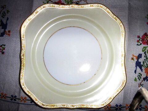 Service en porcelaine Meito des annes 1920, 7000 Marly-le-Roi (78)