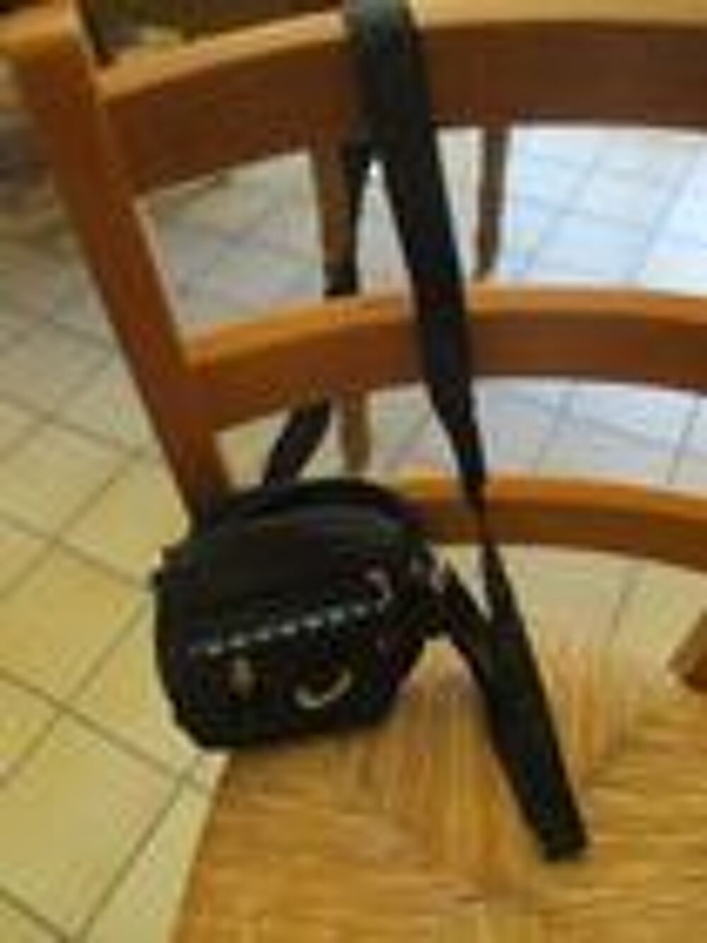 Petite sacoche sport neuve &eacute;crit sport noir Maroquinerie