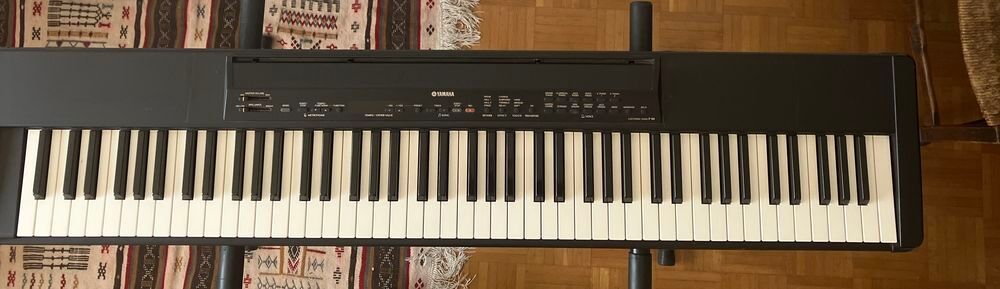Piano Yamaha P80 Instruments de musique