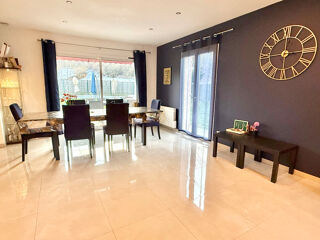  Maison à vendre 6 pièces 244 m²