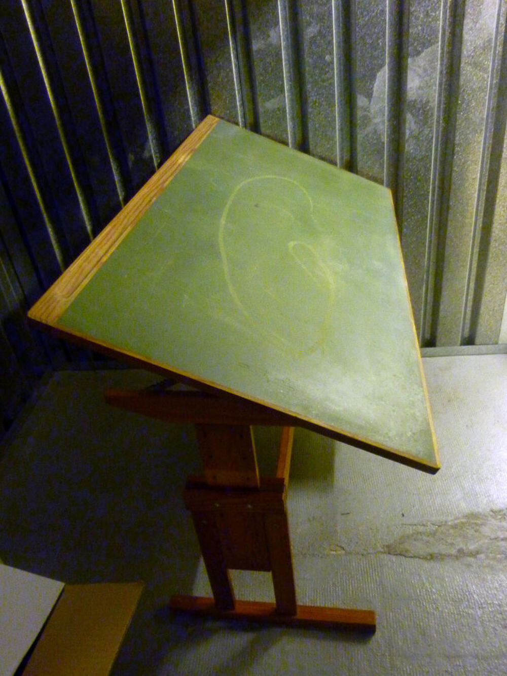 table &agrave; dessin Dcoration