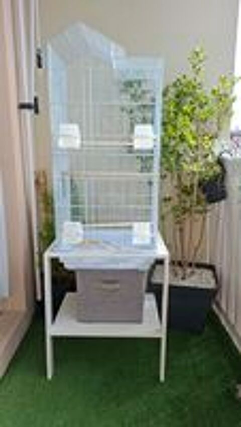   Cage à oiseaux  