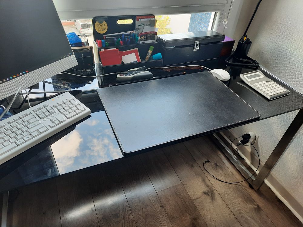 Bureau plateau verre Meubles