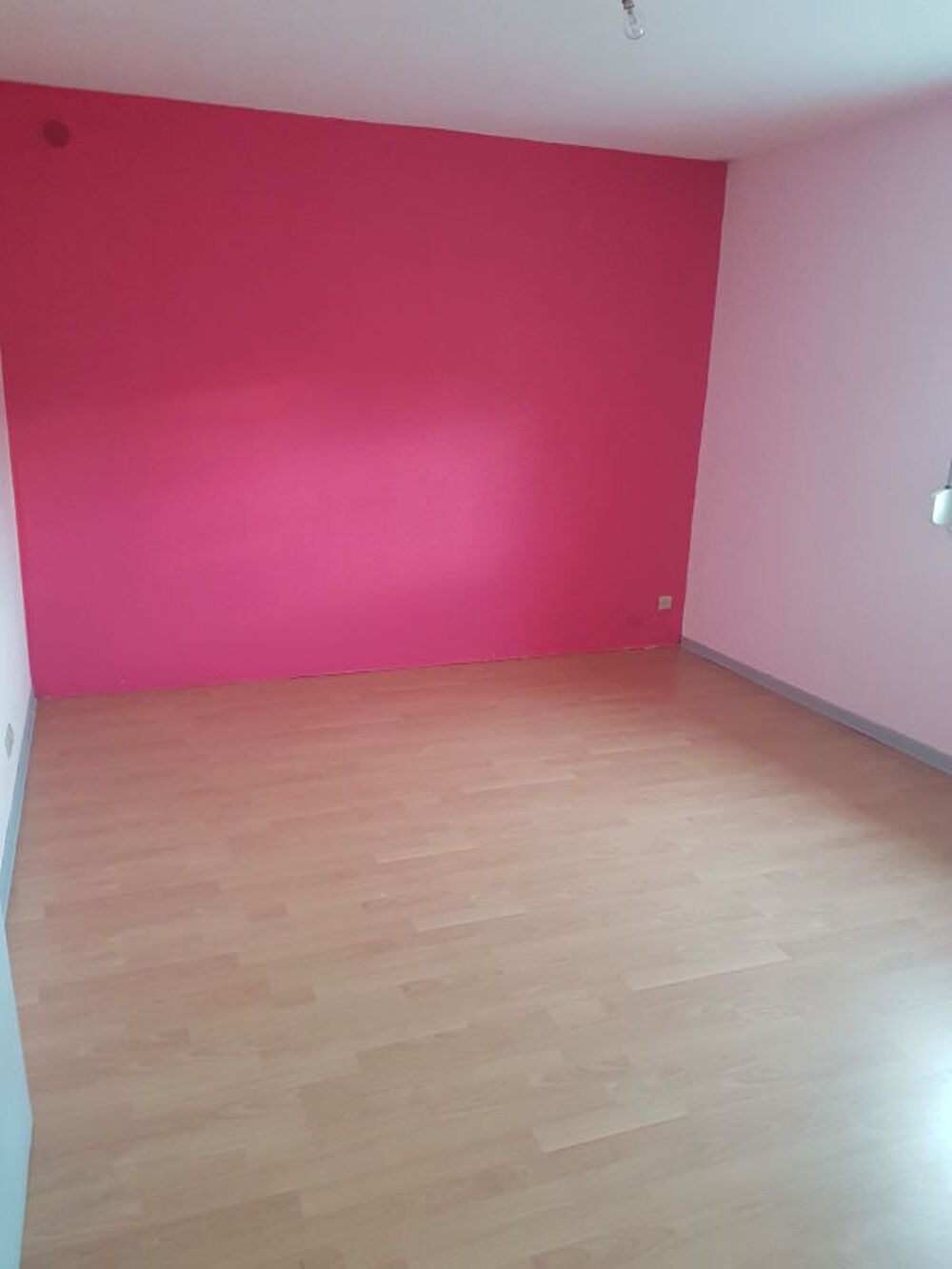 location Appartement - 3 pièce(s) - 72 m² Vandœuvre-lès-Nancy (54500)
