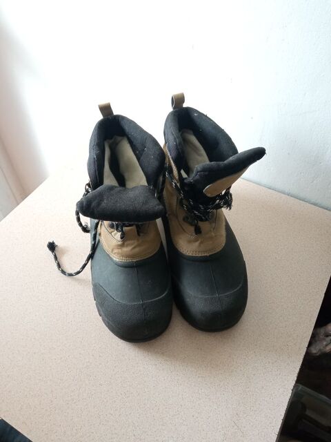 Chaussures randonn taille 44 10 Sotteville-ls-Rouen (76)