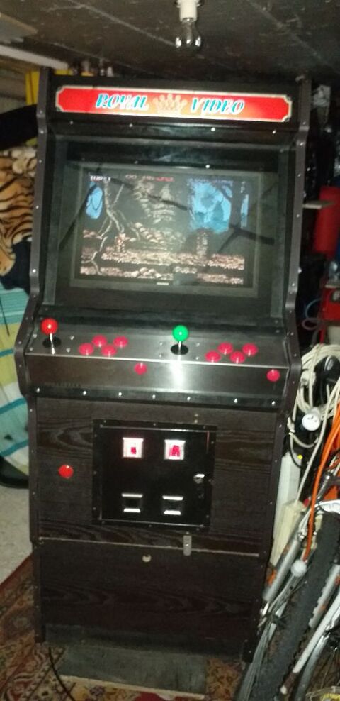 Jeu avec monnayeur hs. 123 Les Sables-d'Olonne (85)