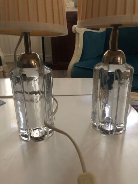 2 lampes de chevet en cristal de Baccarat estampillées 
0 Montreuil (93)