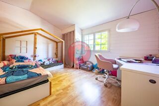  Maison  vendre 6 pices 140 m
