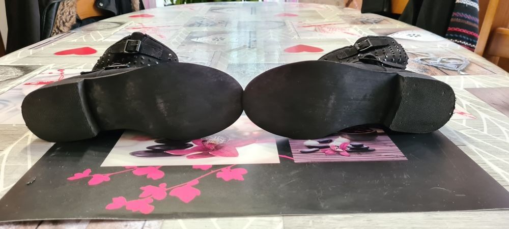 Bottine noire Chaussures