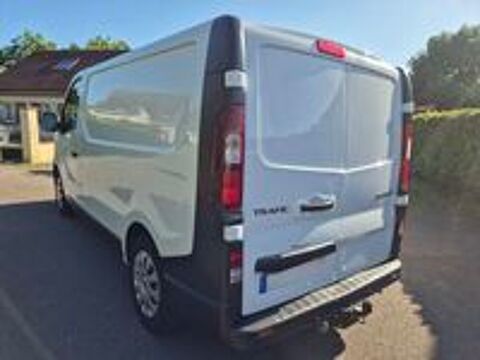 Trafic TRAFIC CA L1H1 1000 KG DCI 115 CONFORT 2015 occasion 76650 Petit-Couronne