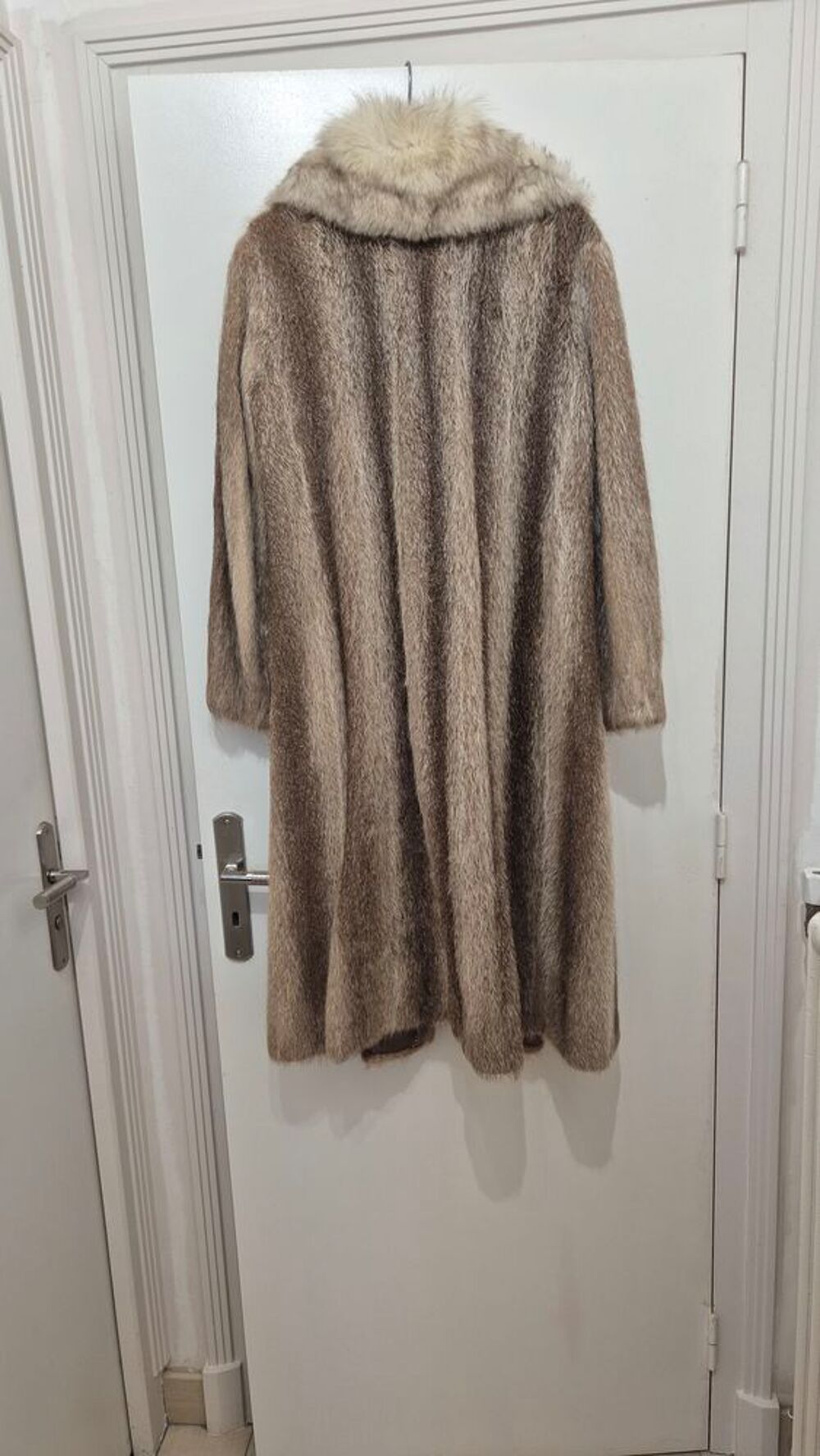 Manteau de fourrure femme ragondin Vtements