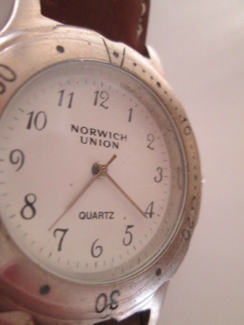 Montre-bracelet pour homme,
Bijoux et montres