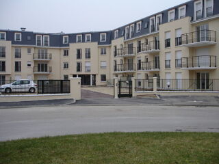  Appartement à louer 2 pièces 42 m²