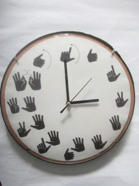 Horloge recycle cration originale customise LSF  30 Saint-Jean-Pla-de-Corts (66)