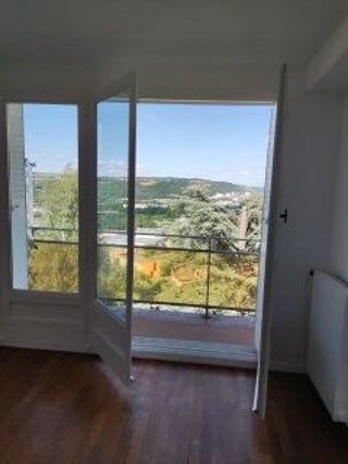  Appartement � louer 3 pi�ces 65 m� Firminy