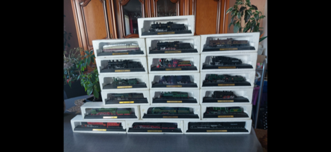 collection de trains mibiatures neuf avec leurs emballages  0 Suresnes (92)