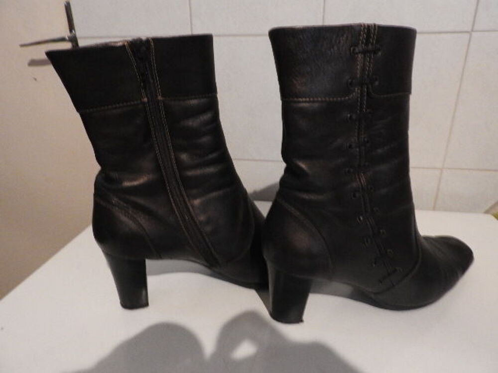 paire de bottines marron/bronze pointure 39 Chaussures