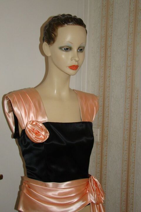 Buste de mannequin de vitrine vintage    150 Gargenville (78)