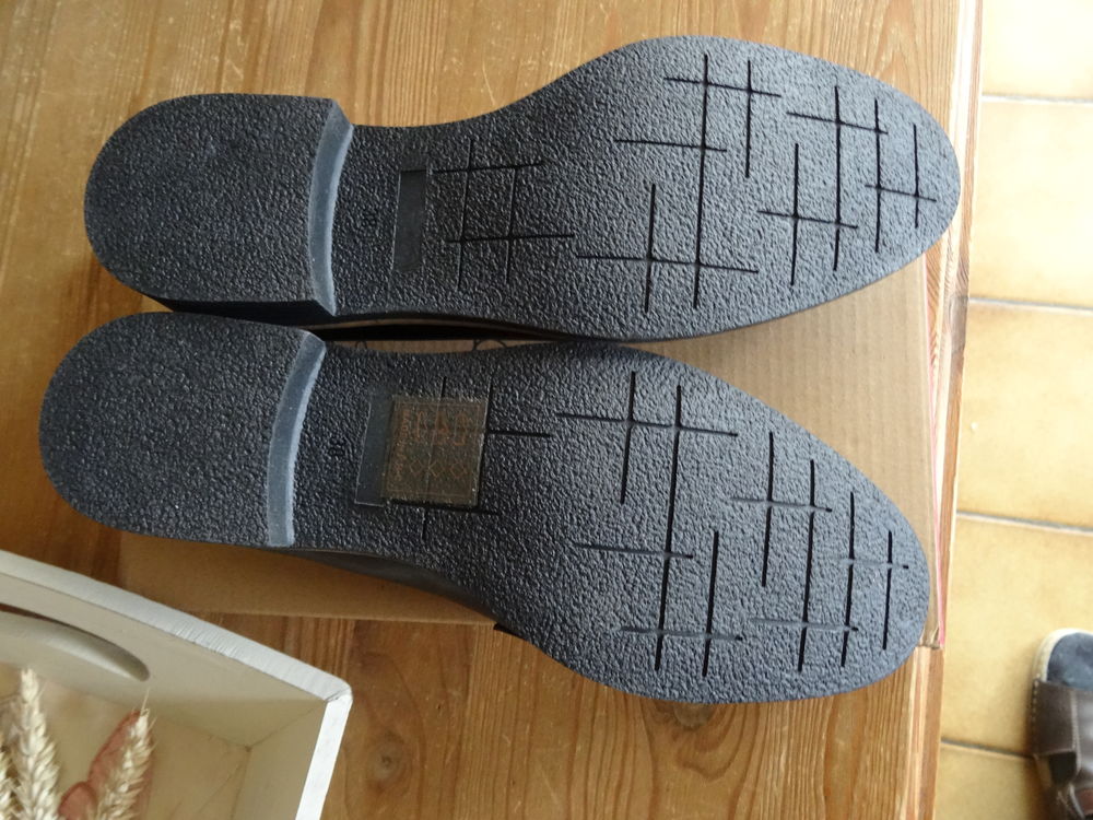mocassin femme neuf poinyure 38 Chaussures