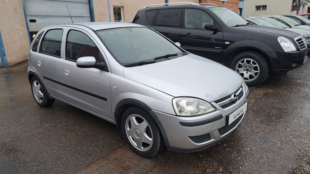 Corsa 1.2 16V Enjoy 2004 occasion 01630 Saint-Genis-Pouilly