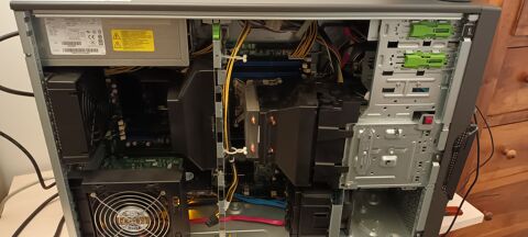 Ordinateur serveur Workstation Fujitsu Celsius R920 Xeon E5 140 Vergt (24)