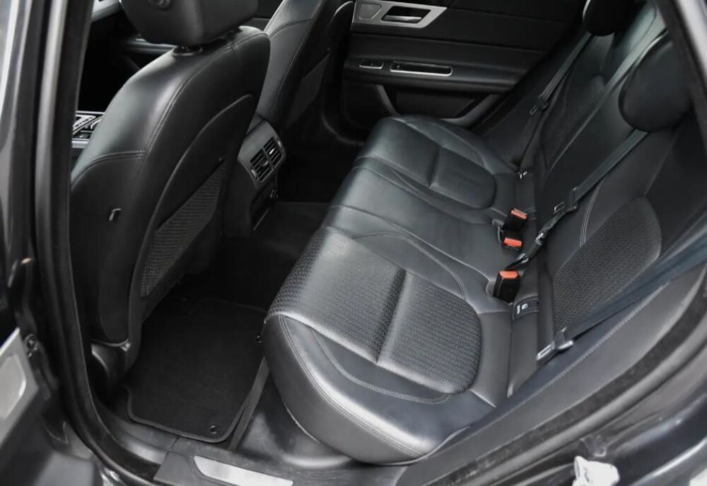 XF SPORTBRAKE 2,0L D 163cv BVA E-PERFORMANCE 2020 occasion 55100 Verdun