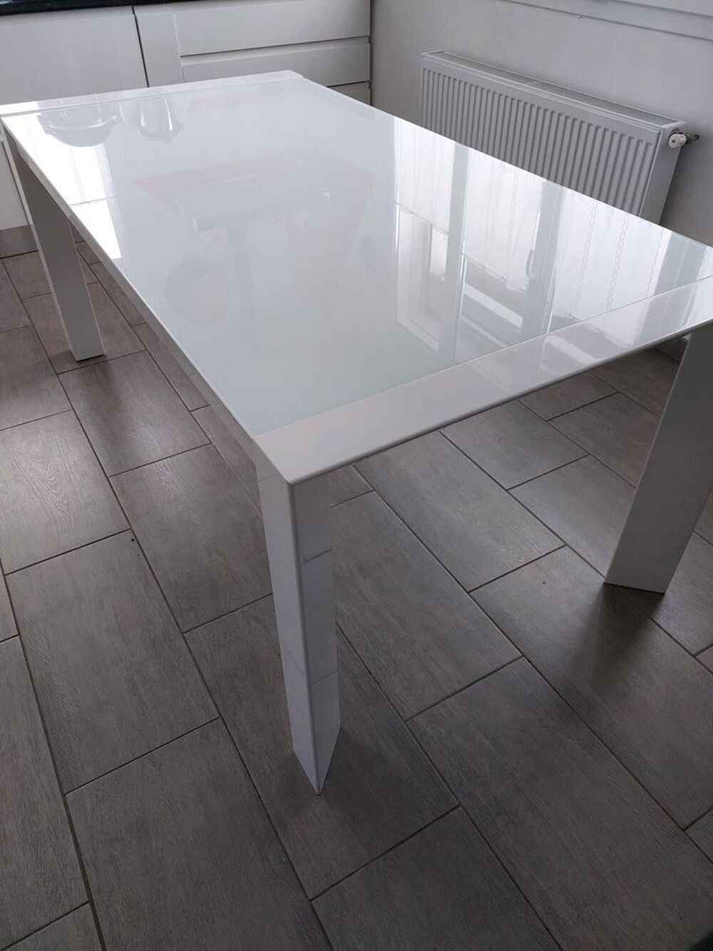 Tables salle &agrave; manger Meubles