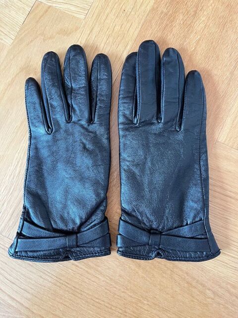 Gants Cuir Noir souple T.6 15 Paris 19 (75)