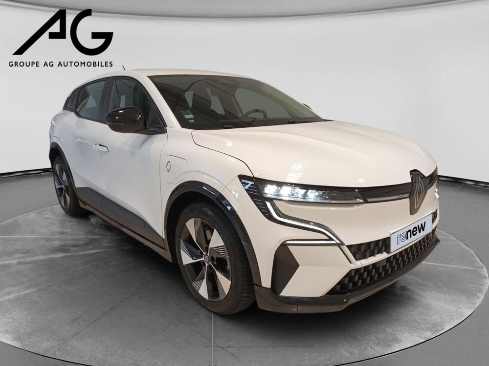 M&eacute;gane Megane E-Tech EV40 130ch standard charge Equilibre 2023 occasion 08000 Charleville-M&eacute;zi&egrave;res