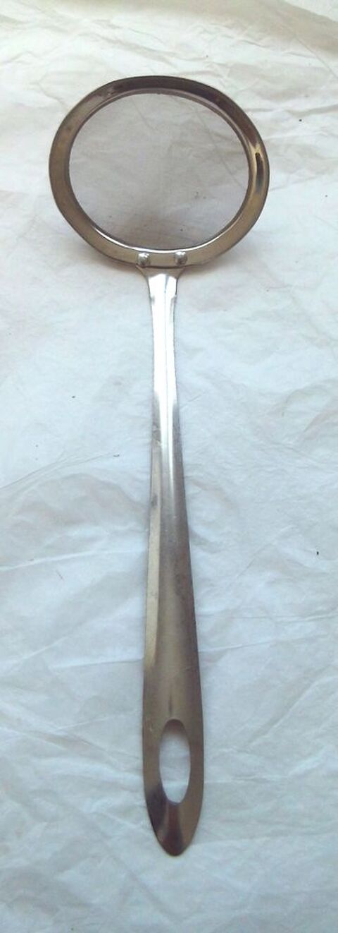 Cuiller �cumoire � mailles fines 4 Villeurbanne (69)