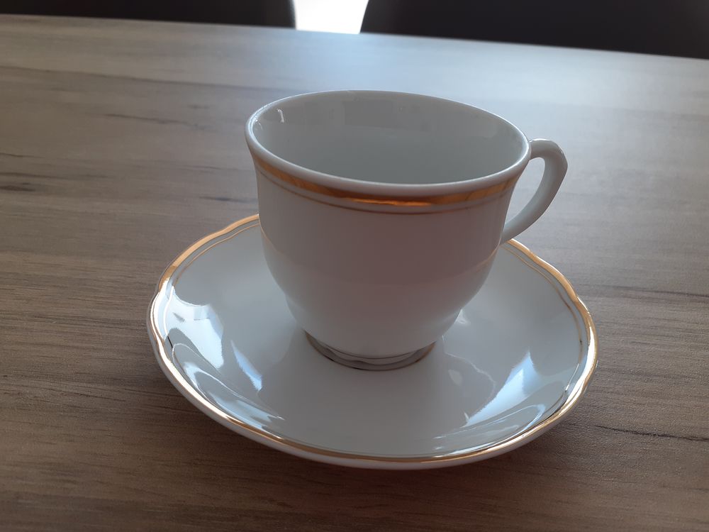 6 tasses avec soucoupe - Porcelaine Cuisine