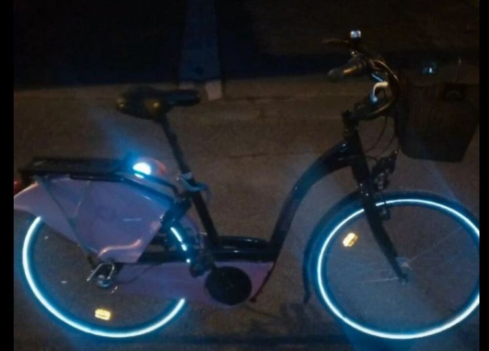 VELO B'TWIN NUM&Eacute;ROT&Eacute; Vélos