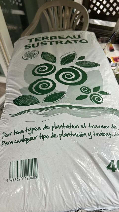 terreau 5 33400 Talence