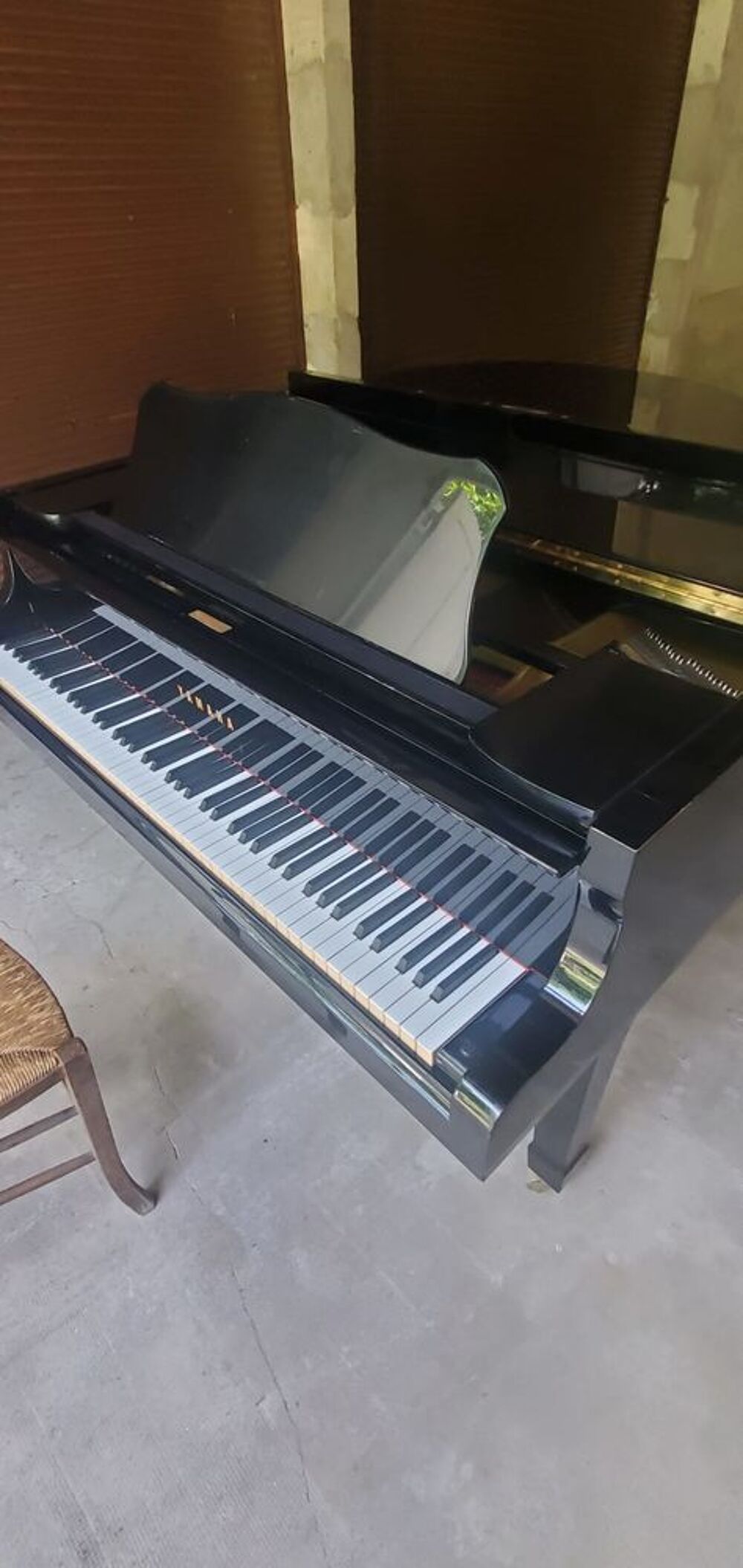 Piano &agrave; queue Yamaha G2 laqu&eacute; noir Instruments de musique