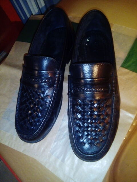 mocassins en cuir tress� noir en tr�s bon �tat taille 41 13 Br�tigny-sur-Orge (91)