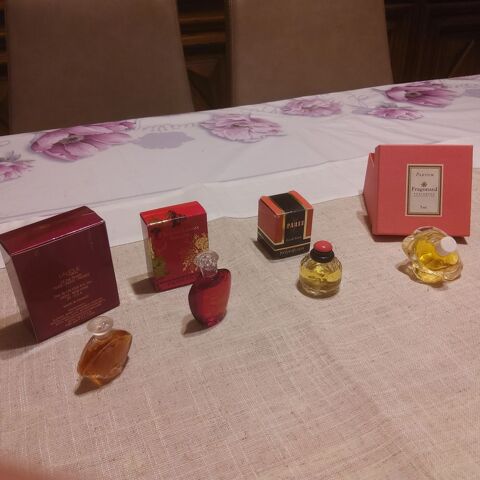 4 mignonettes de collection 12 Noisy-le-Grand (93)