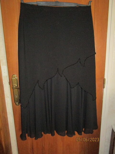 robe de soirée grande taille 45 Chanteloup-en-Brie (77)