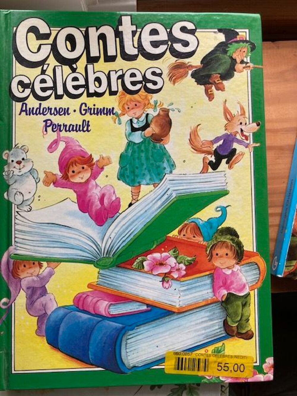 CONTES CELEBRES Livres et BD