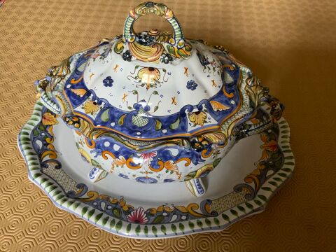 Soupi�re  ancienne 55 Bill�re (64)