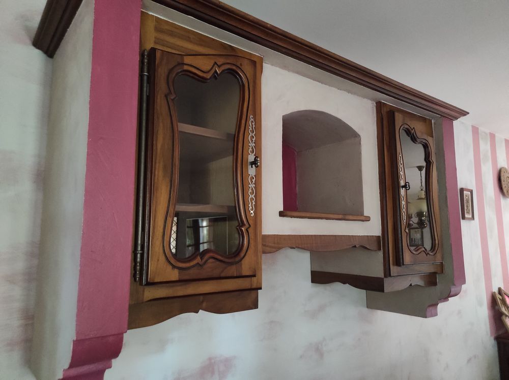Vitrine meuble bar suspendue Meubles