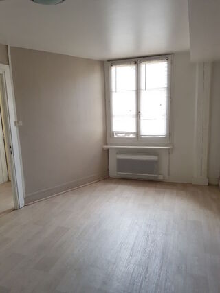  Appartement � louer 1 pi�ce 27 m�