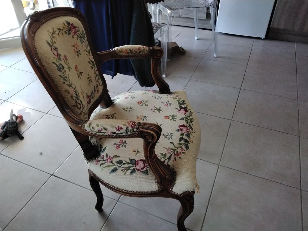 Fauteuil bois tapisserie Meubles