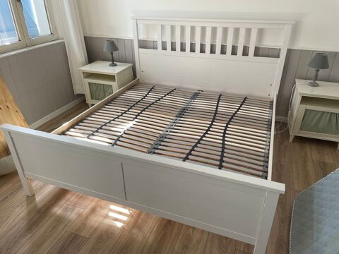 lit double blanc de chez IKEA 120 Grimaud (83)