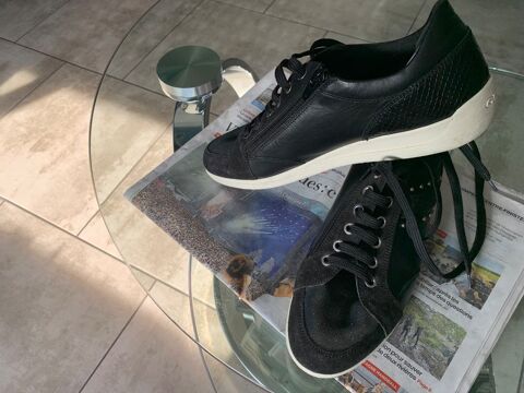 Basket femme Geox en cuir, taille 40 Pont-l'Abbé (29)